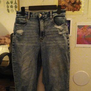 American Eagle Curvy Mom Jeans
